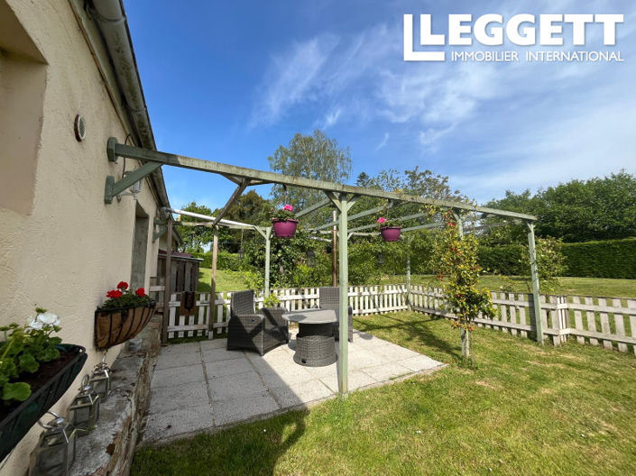 Image No.2-4 Bed House for sale