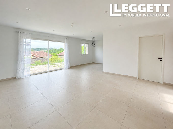 Image No.3-3 Bed House for sale