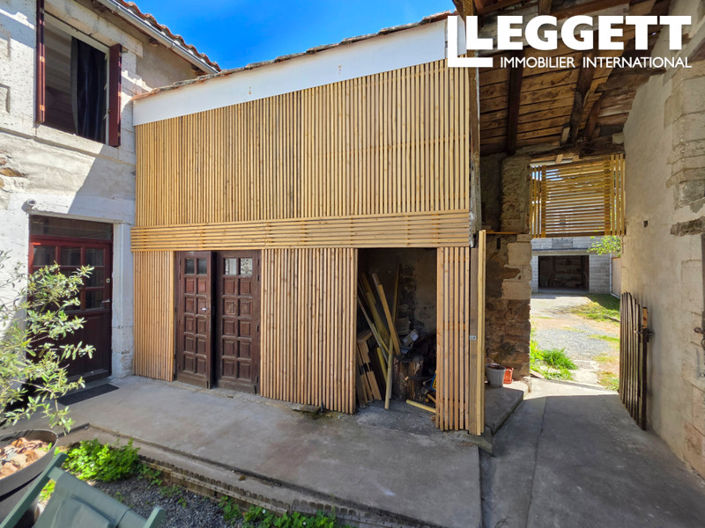 Image No.8-5 Bed House for sale