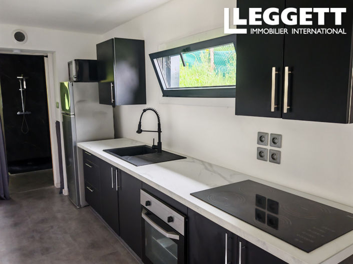 Image No.6-2 Bed House for sale