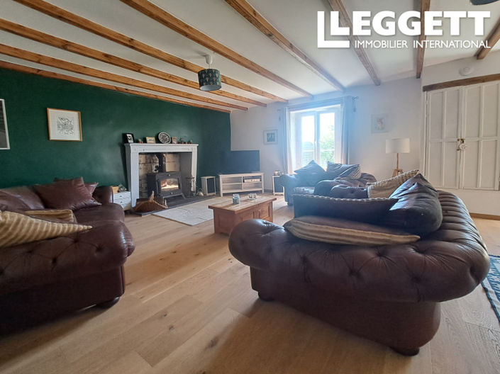 Image No.2-5 Bed House for sale