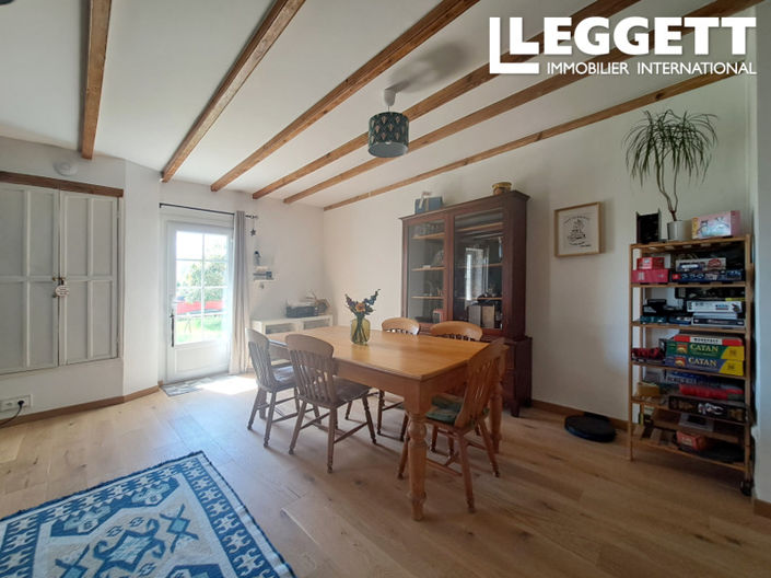 Image No.3-5 Bed House for sale