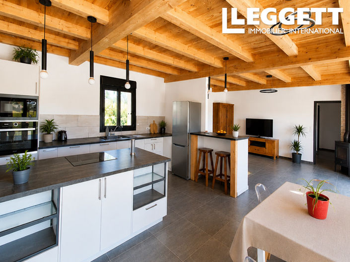 Image No.4-3 Bed House for sale