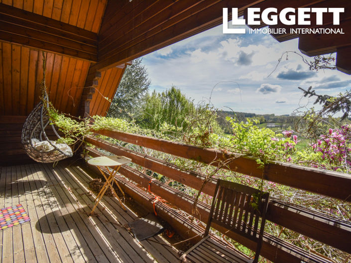 Image No.10-6 Bed House for sale