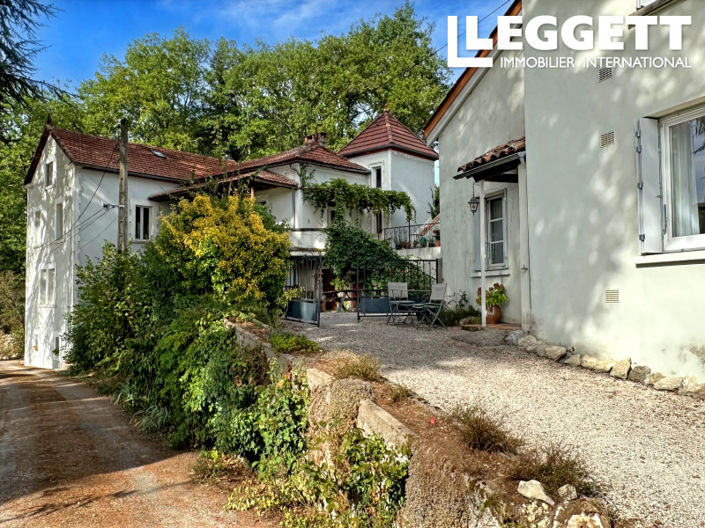 Image No.4-8 Bed House for sale