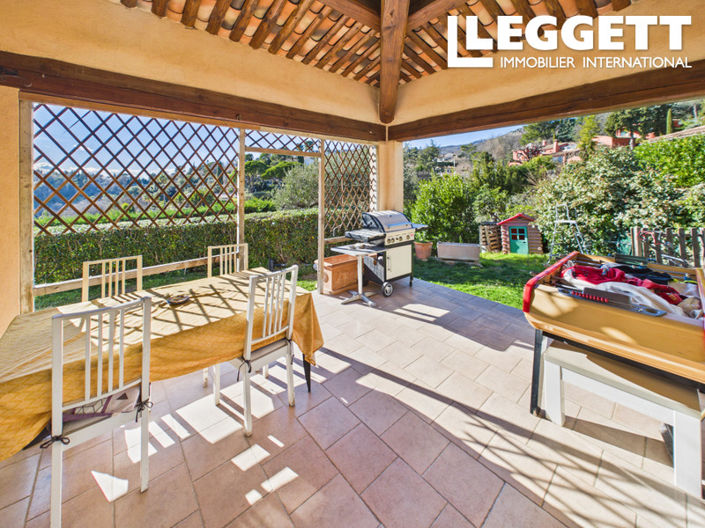 Image No.4-5 Bed House for sale