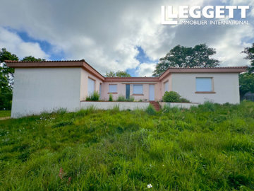 1 - Nesmy, Maison