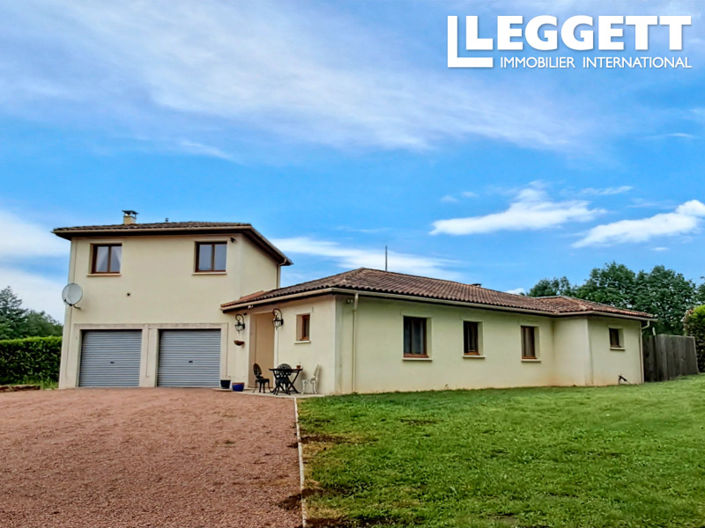 Image No.2-4 Bed House for sale