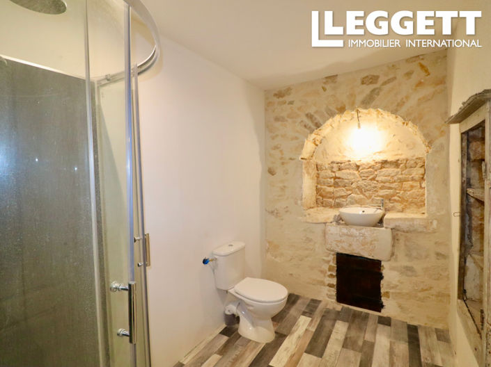 Image No.9-3 Bed House for sale