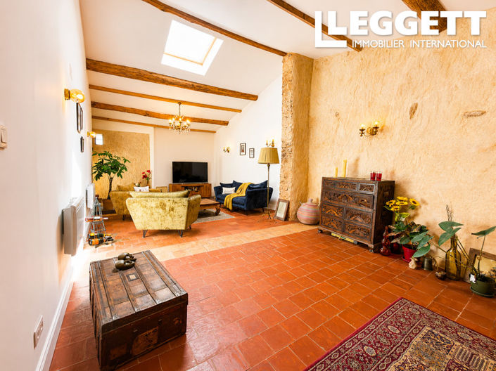 Image No.6-3 Bed House for sale
