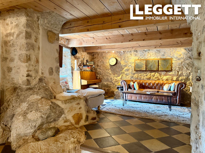 Image No.3-3 Bed House for sale