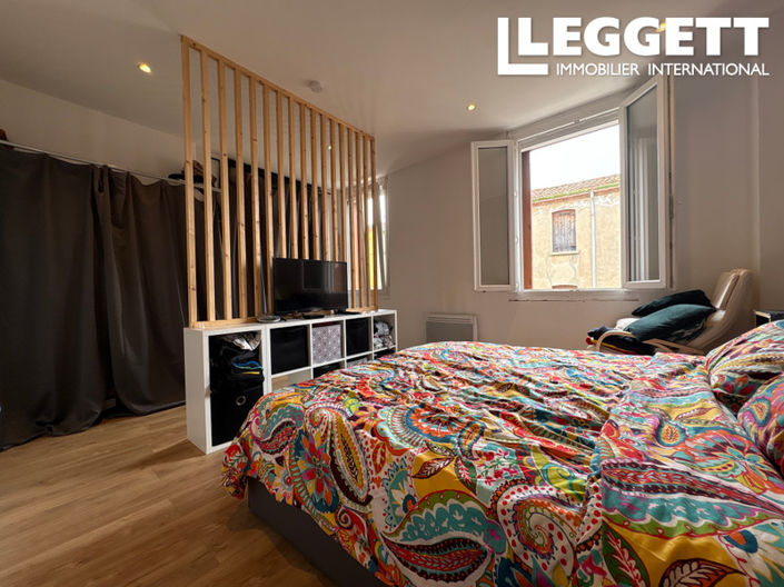 Image No.6-2 Bed House for sale
