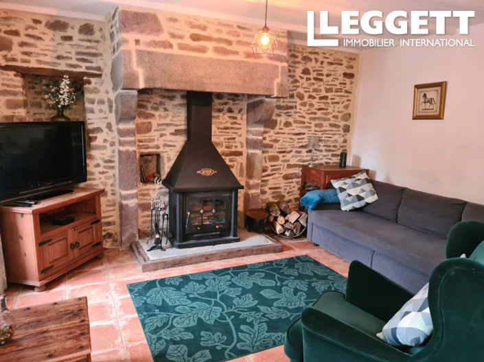 Image No.4-2 Bed House for sale