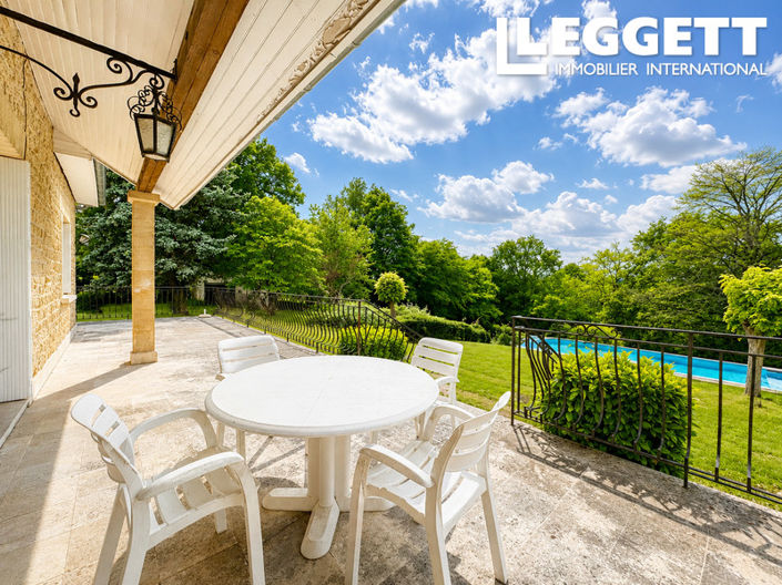 Image No.4-6 Bed House for sale