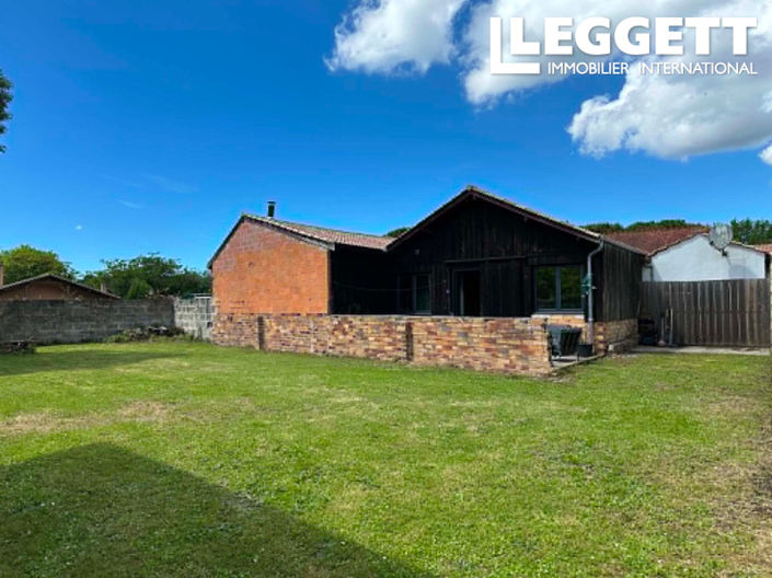 Image No.10-4 Bed House for sale