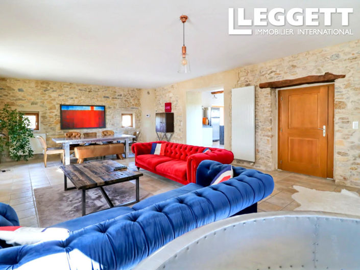 Image No.4-9 Bed House for sale