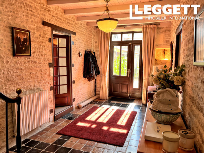 Image No.2-5 Bed House for sale