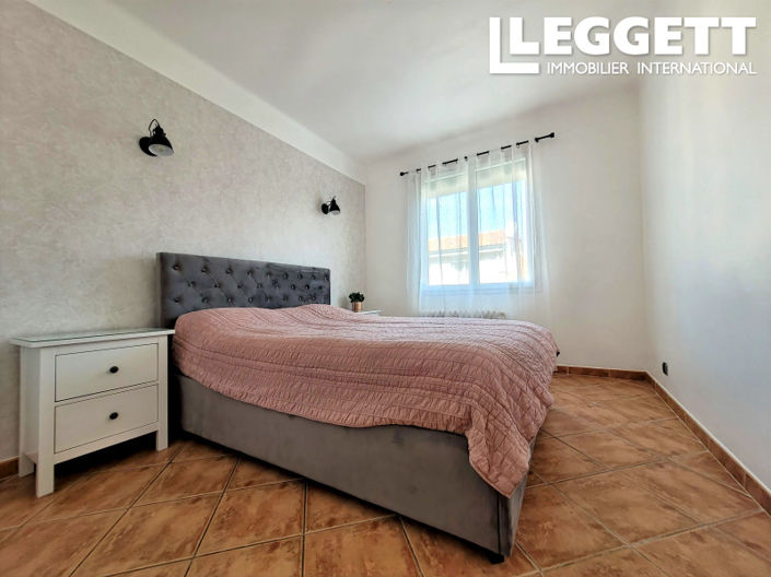 Image No.9-3 Bed Apartment for sale