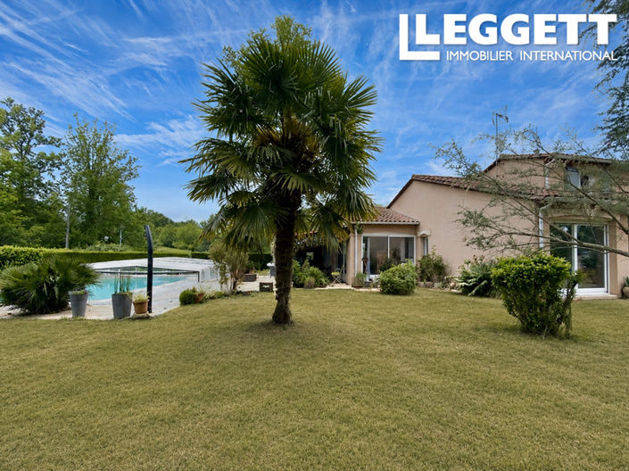 Image No.2-4 Bed House for sale