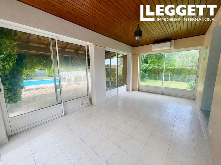 Image No.8-4 Bed House for sale