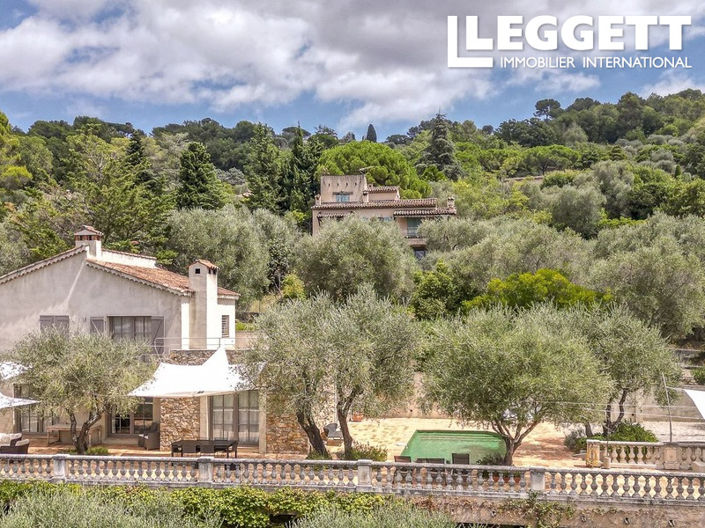 Image No.2-4 Bed House for sale