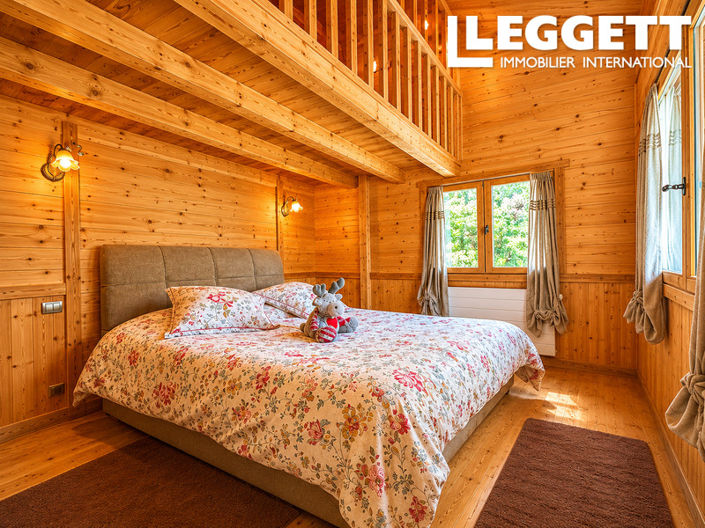 Image No.6-3 Bed House for sale