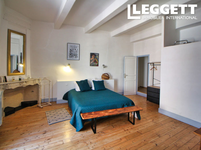 Image No.10-7 Bed House for sale