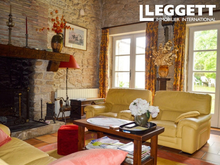 Image No.5-7 Bed House for sale