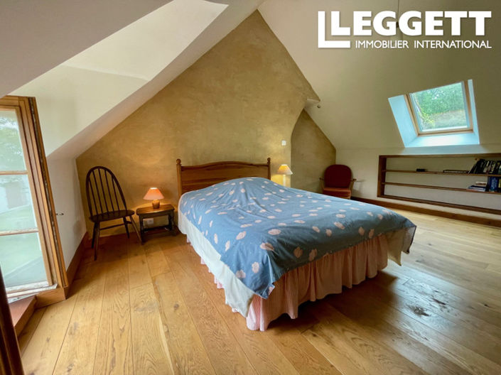 Image No.9-3 Bed House for sale