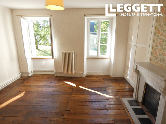 Image No.6-7 Bed House for sale