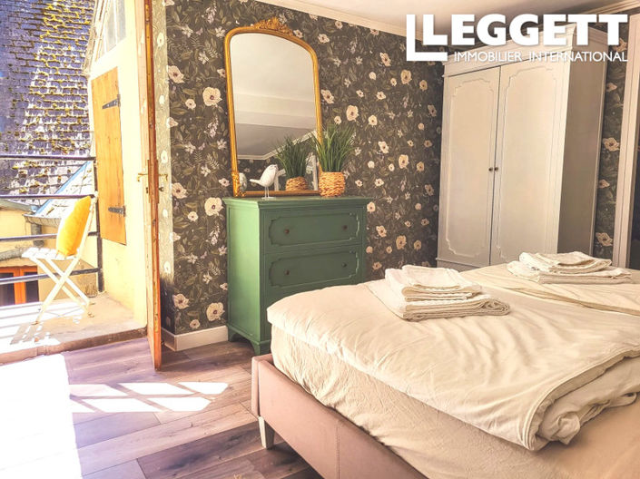 Image No.8-1 Bed House for sale