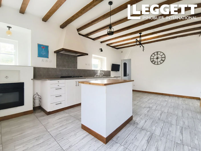 Image No.2-3 Bed House for sale