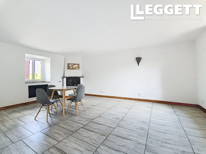 Image No.4-3 Bed House for sale