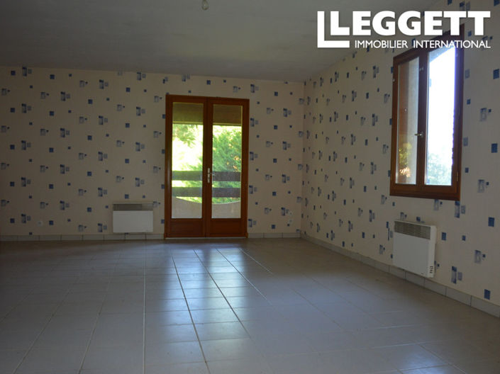 Image No.6-3 Bed House for sale