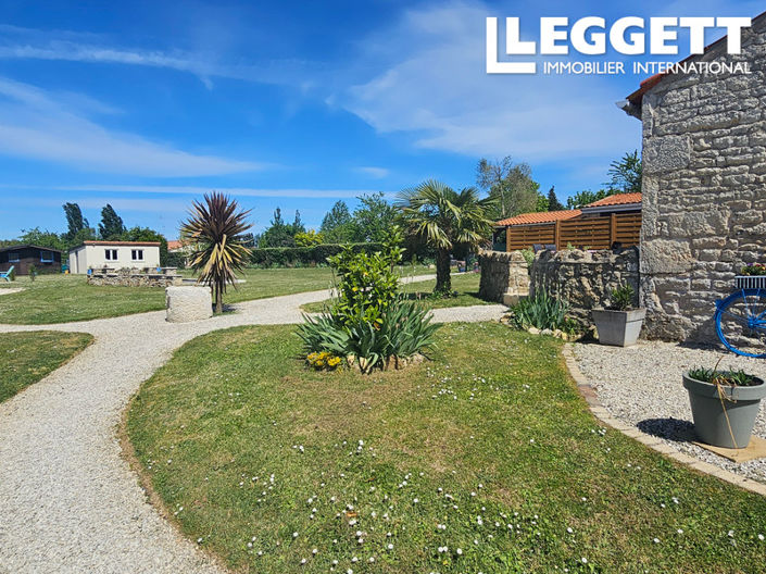 Image No.3-5 Bed House for sale