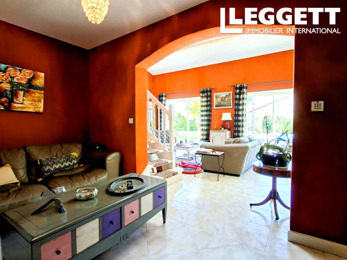 Image No.5-5 Bed House for sale