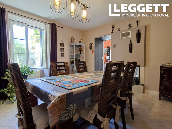 Image No.6-5 Bed House for sale