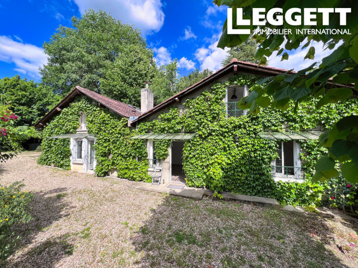 Image No.2-Maison de 3 chambres à vendre à Dordogne