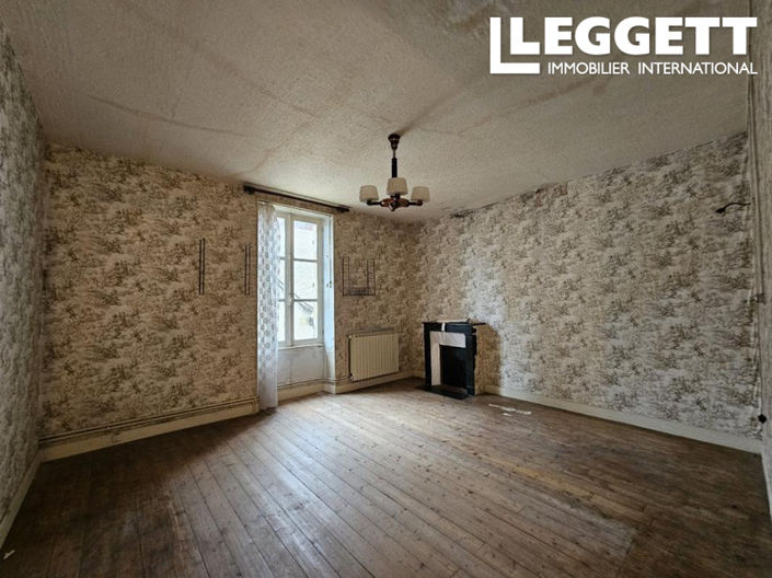 Image No.7-6 Bed House for sale
