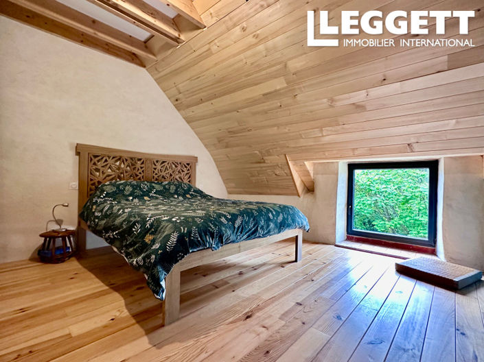 Image No.9-4 Bed House for sale