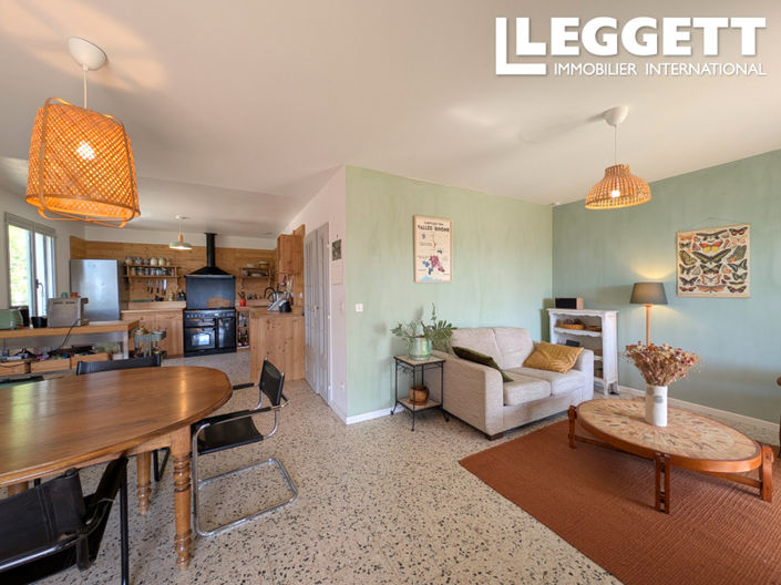 Image No.6-3 Bed House for sale