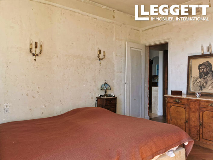 Image No.7-3 Bed House for sale