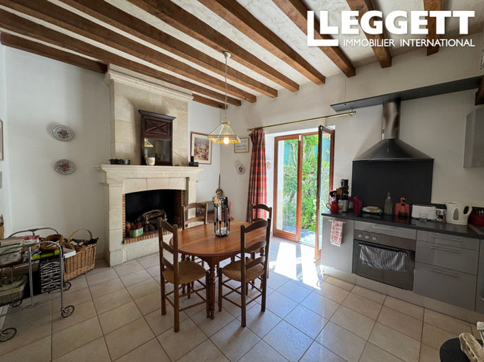 Image No.7-5 Bed House for sale
