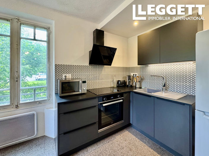 Image No.6-4 Bed House for sale