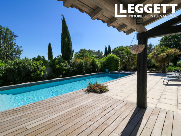 Image No.9-10 Bed House for sale