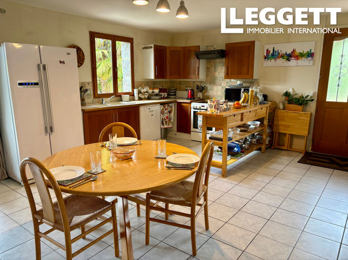 Image No.3-3 Bed House for sale