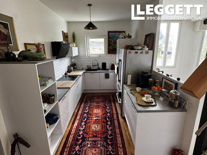Image No.4-4 Bed House for sale