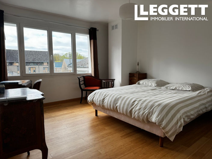 Image No.9-4 Bed House for sale