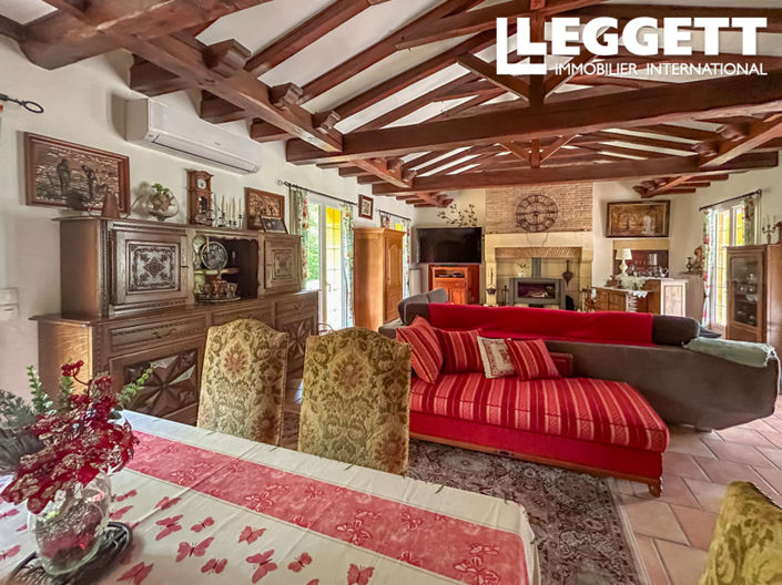 Image No.7-5 Bed House for sale