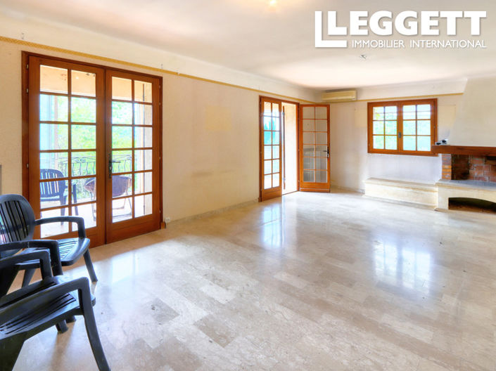 Image No.7-3 Bed House for sale